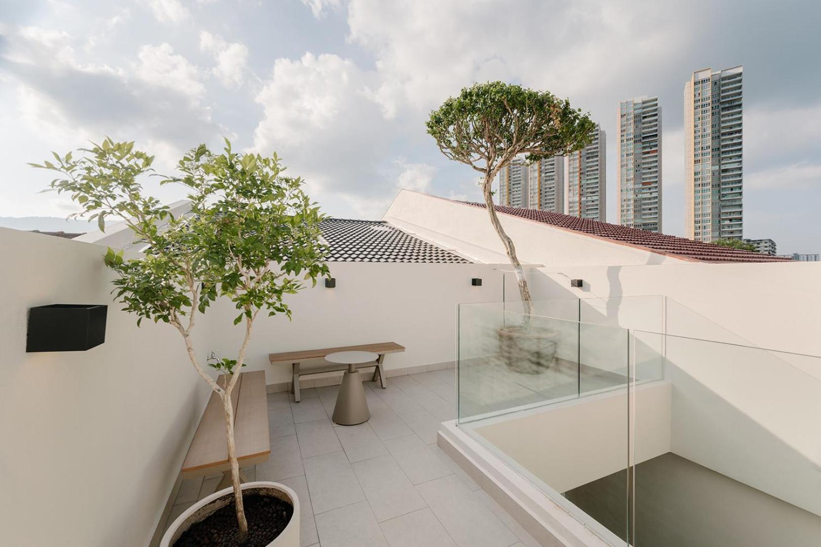 Mint With Jacuzzi Pool *